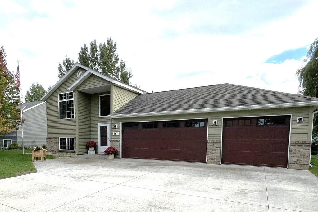 Reviews Real Estate Agent MN