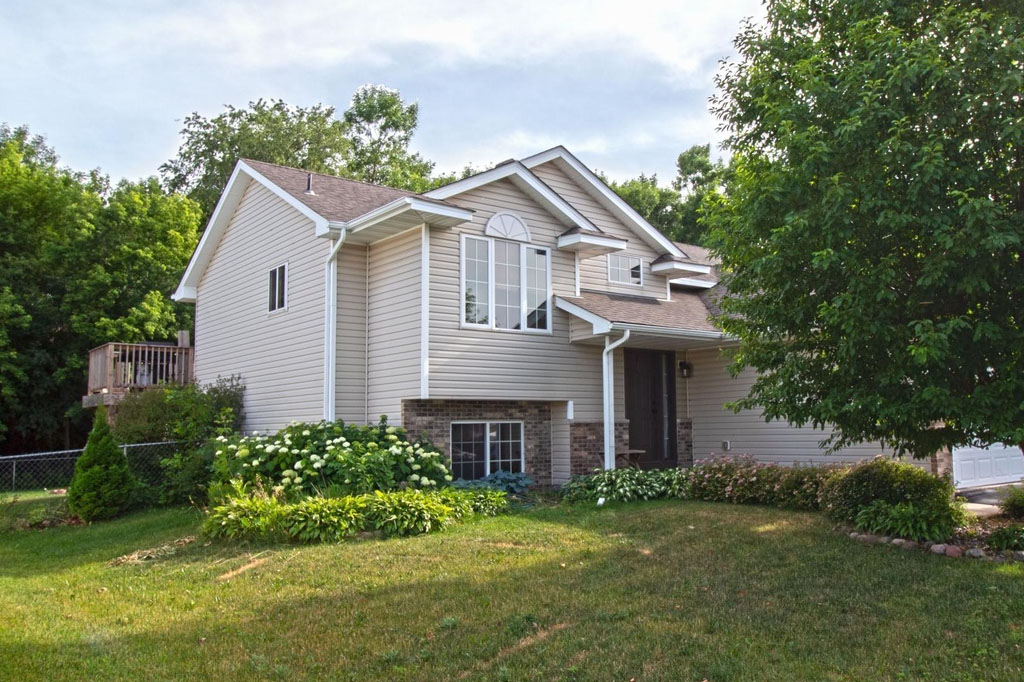 Reviews Real Estate Agent MN