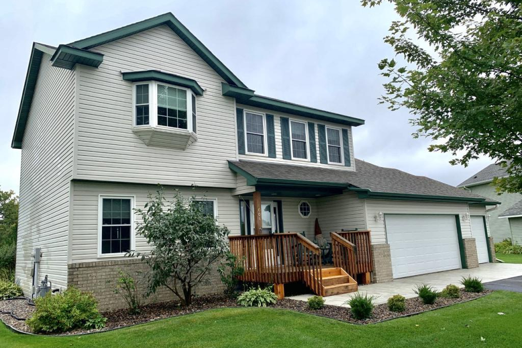 Reviews Real Estate Agent MN