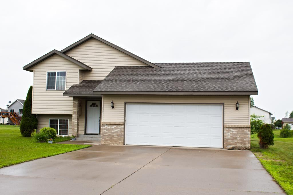 Reviews Real Estate Agent MN