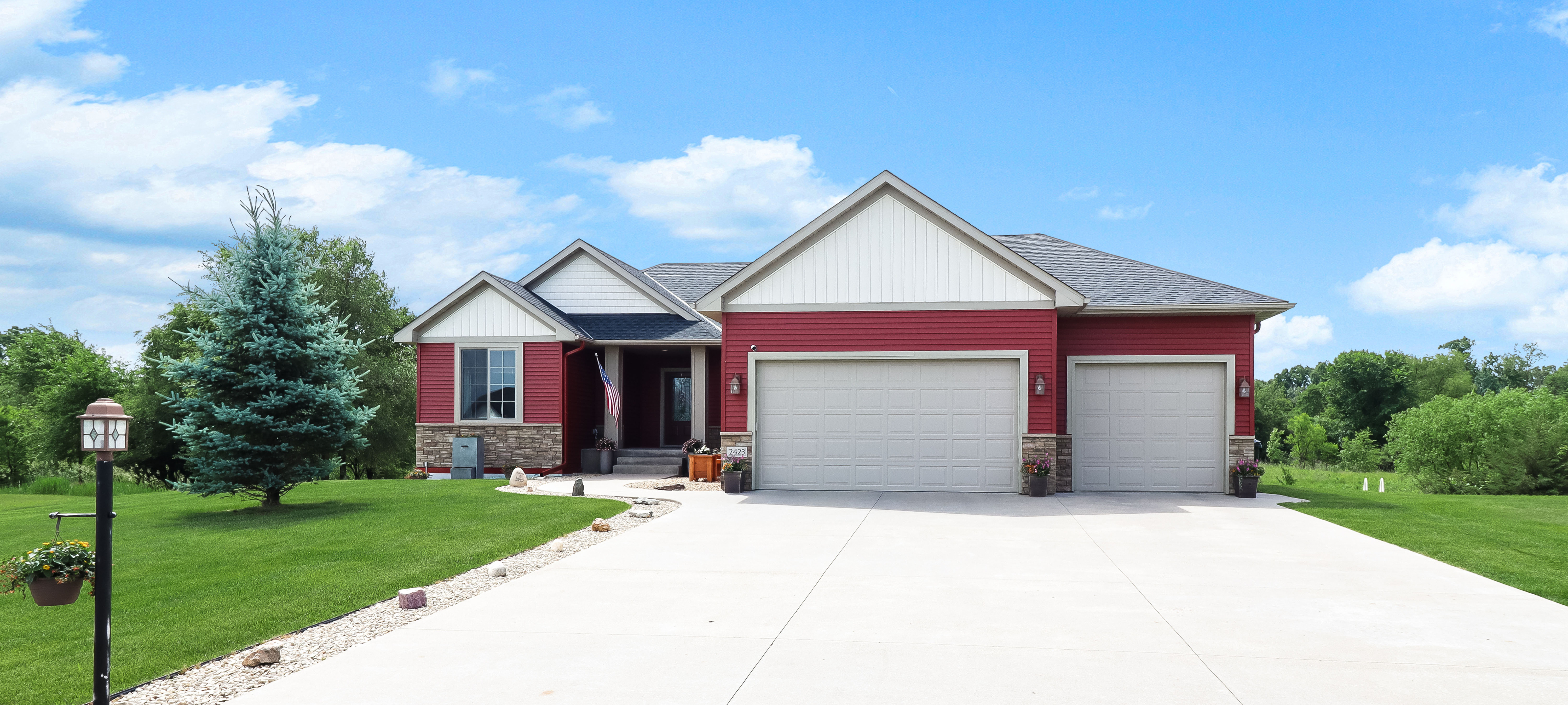 House for Sale in St Augusta MN – 7093169 House for Sale in St Augusta MN – 7093169